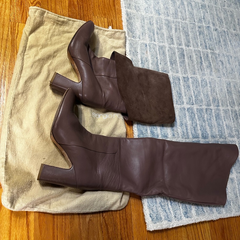 Stuart Weitzman Women's Dark Brown Heeled Boots